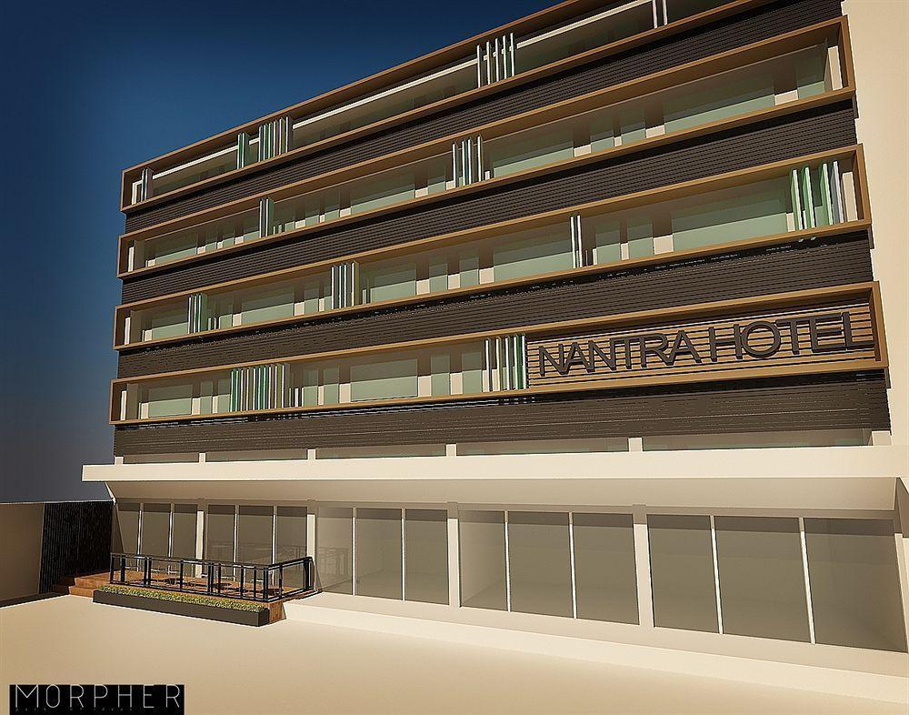 Nantra Silom Hotel Banguecoque Exterior foto