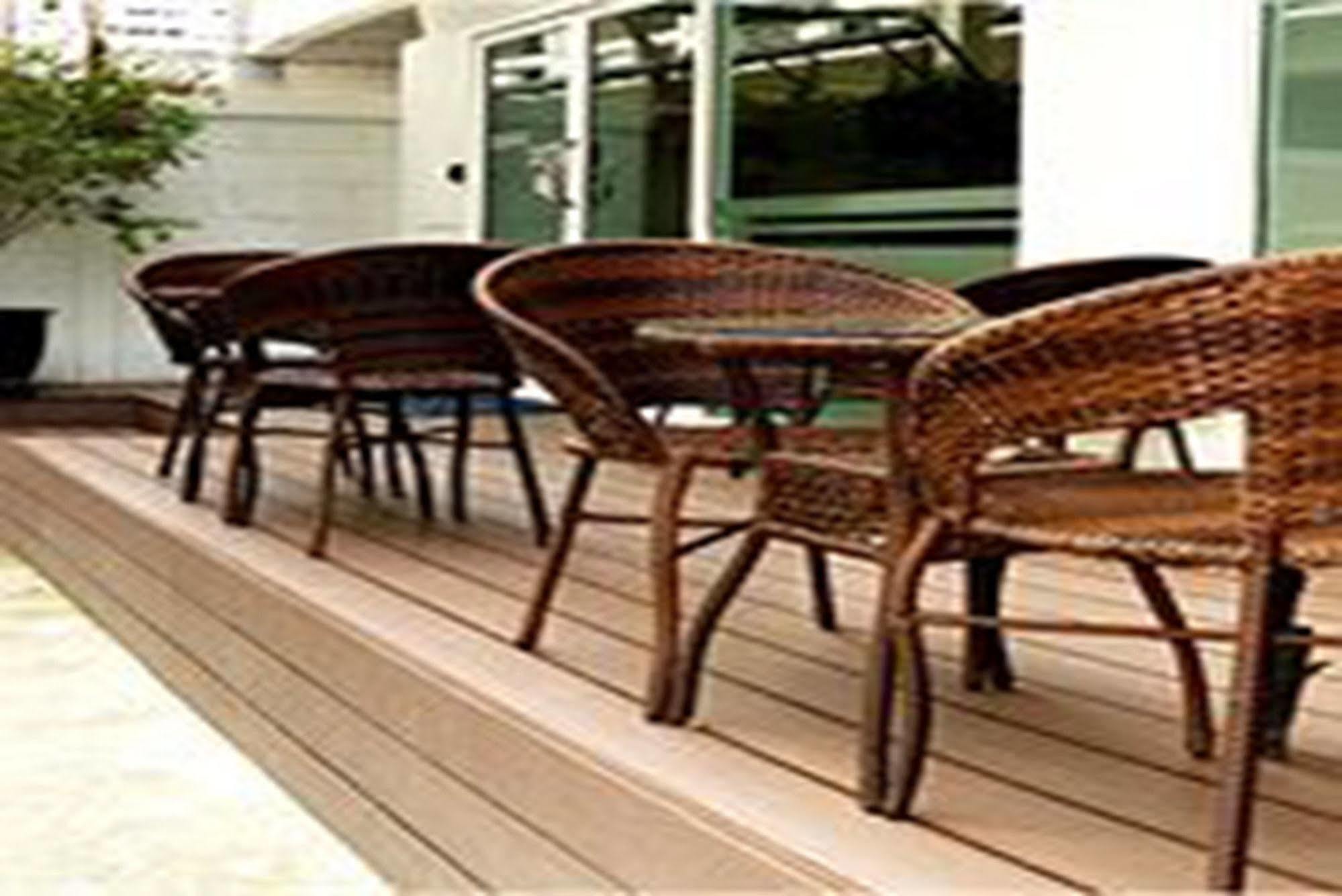 Nantra Silom Hotel Banguecoque Exterior foto